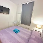 Paris Barcelona